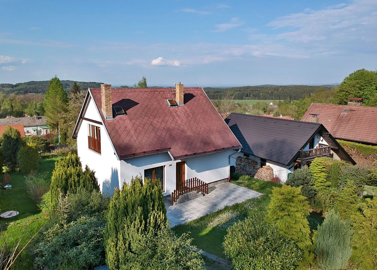 Prodej chalupy 130 m², pozemek 734 m²